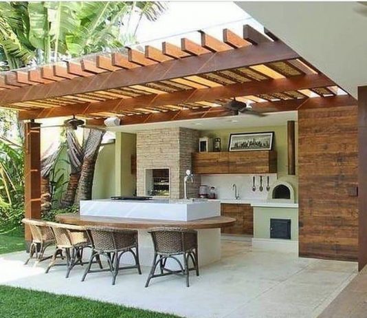 Bucatarii moderne cu terasa