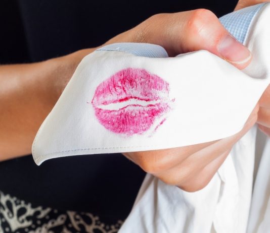 Ce inseamna sa visezi la infidelitate?