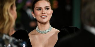 Selena Gomez: Toate look-urile ei emblematice