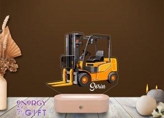 Lampă LED ca obiect de decor în showroom-uri