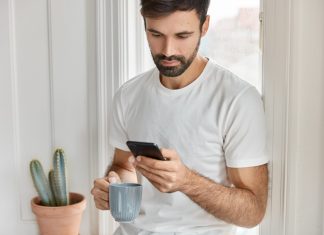 Cand si cum sa muti conversatia de pe chat in viata reala